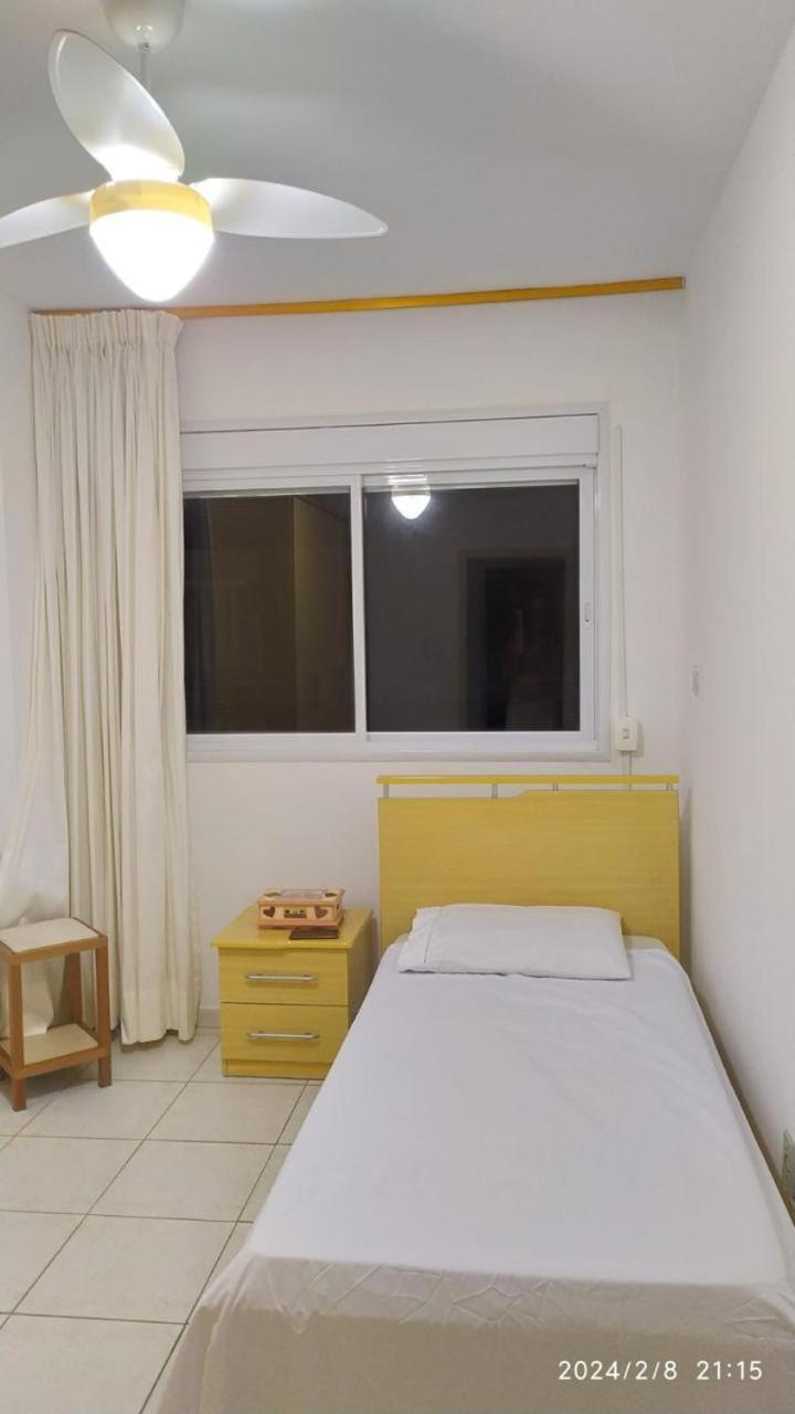 Apartamento Avenida Atlantica, Beira Mar, Pe Na Areia Balneário Camboriú Exterior foto